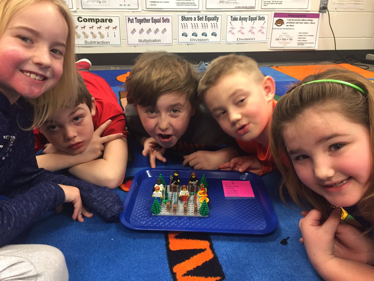 kimbrown106's tweet photo. Stud creating settings  #Lego Storystarter @MsideElemSCCSD @iastem @SusanJo45916795 https://t.co/JYRbGduAKP