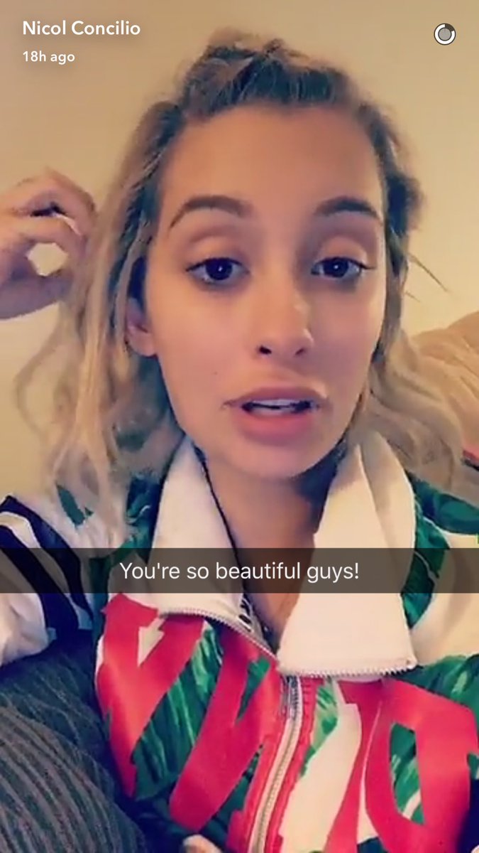 amourtoujours54's tweet photo. This snapchat story is why I follow @nicolconcilio! Yes she can slay makeup but I love how she also empowers women! #GetItHunty #ShesMyFav❤ https://t.co/F3QTjTB8RL