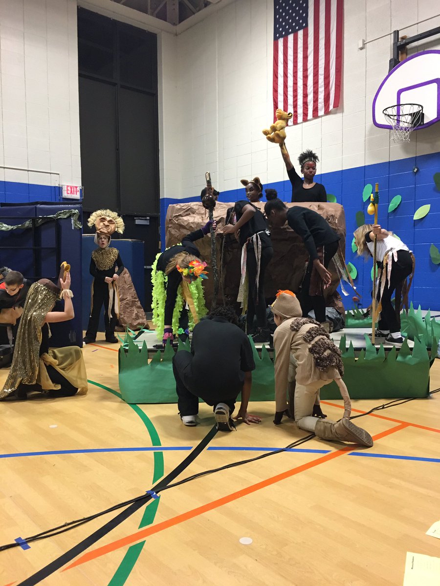 ivory1mama's tweet photo. The Lion King- @mrskibbe well done!!!  @CraigElementary https://t.co/TRnXHULCMW