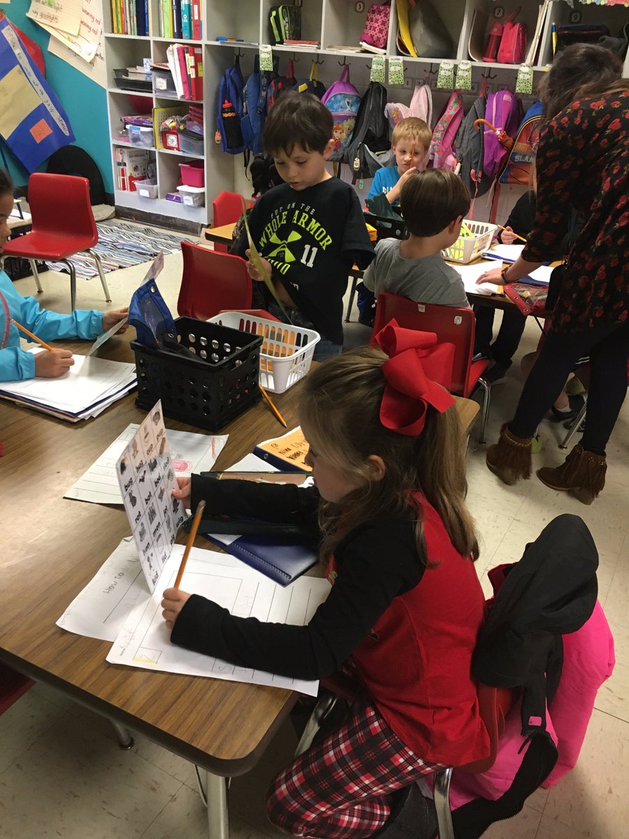 ap_hollis's tweet photo. Power of WW! Kindergarten Ss learn to write How-to  steps that a reader can easily follow. Thanks, @AllisonAkerMc #whywriterswrite ✍️ https://t.co/WZnErgsvz3