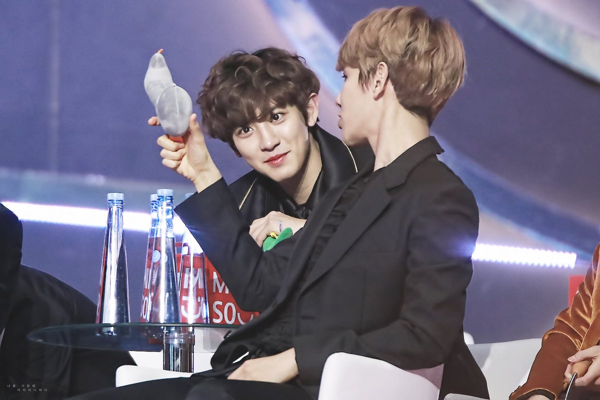 bestofchanbaek's tweet photo. cr. 너를 사랑해 마지아니하 https://t.co/zhhzHyhUfO