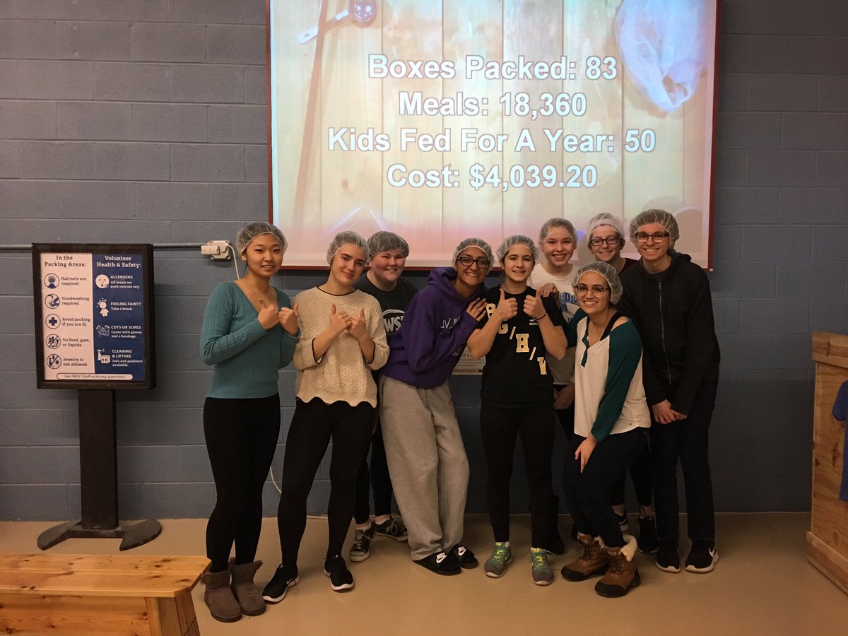 bginteract's tweet photo. Had a great time tonight helping pack meals at Feed My Starving Children! Big thanks to the Interact volunteers who came out!! @fmsc_org https://t.co/zpuY0Dc4BG