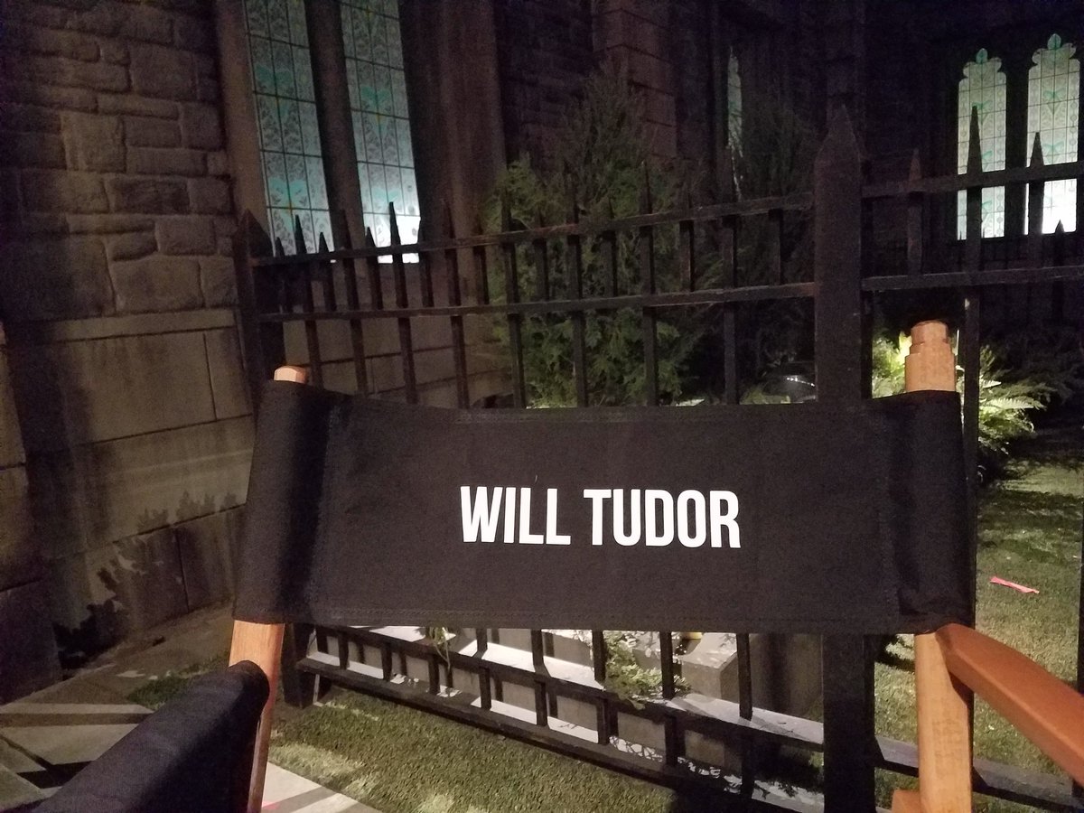 jamiegorenberg's tweet photo. On set shooting Ep 12 w/ the brilliant @willtudor1 -- Sebastian Verlac is going to rock your world!#ShadowhuntersSeason2 https://t.co/CNqazOBcKW