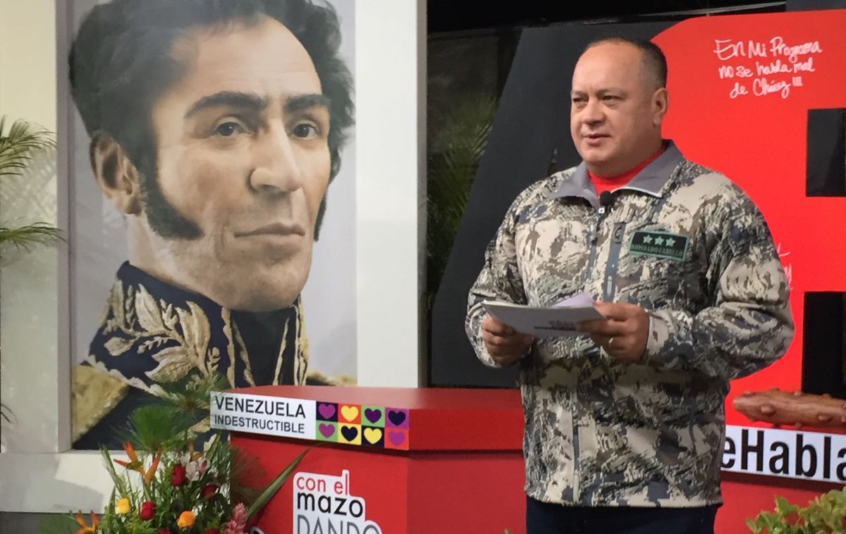 rodriguezvrr's tweet photo. #3AñosConElMazoDando en Batalla por la verdad y Defensa de la Revolución, con @dcabellor https://t.co/gIVnJAHlTN
