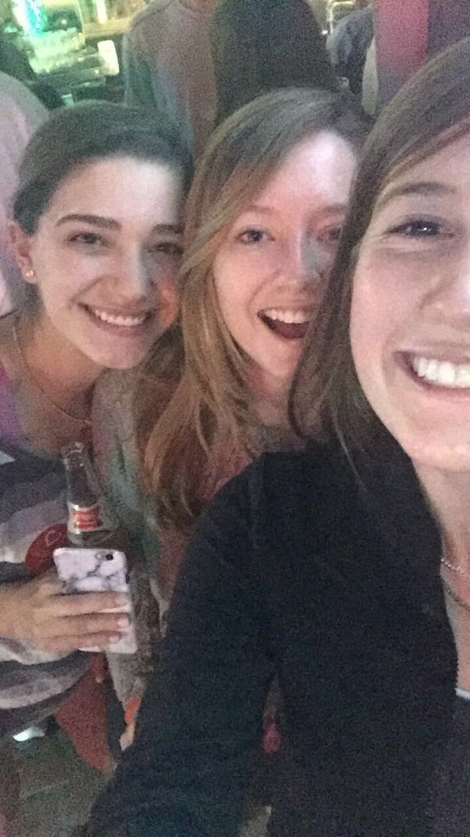 kaki_miller's tweet photo. #wewin #TheLocalAustin #UPshow @ Claire @ Abby @ Kaki https://t.co/fxGfMvqS0Z