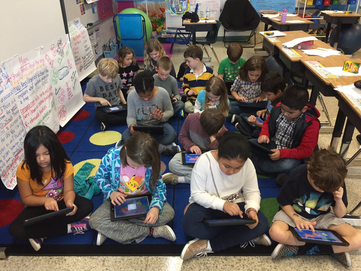 paulamott13's tweet photo. #LearnReviewGameTest #Technology=TotalEngagemnet #SelfMonitoring #SelfDifferentiating Notice there isn't one child off task! @CookePrincipal https://t.co/xB9ylEFjOu