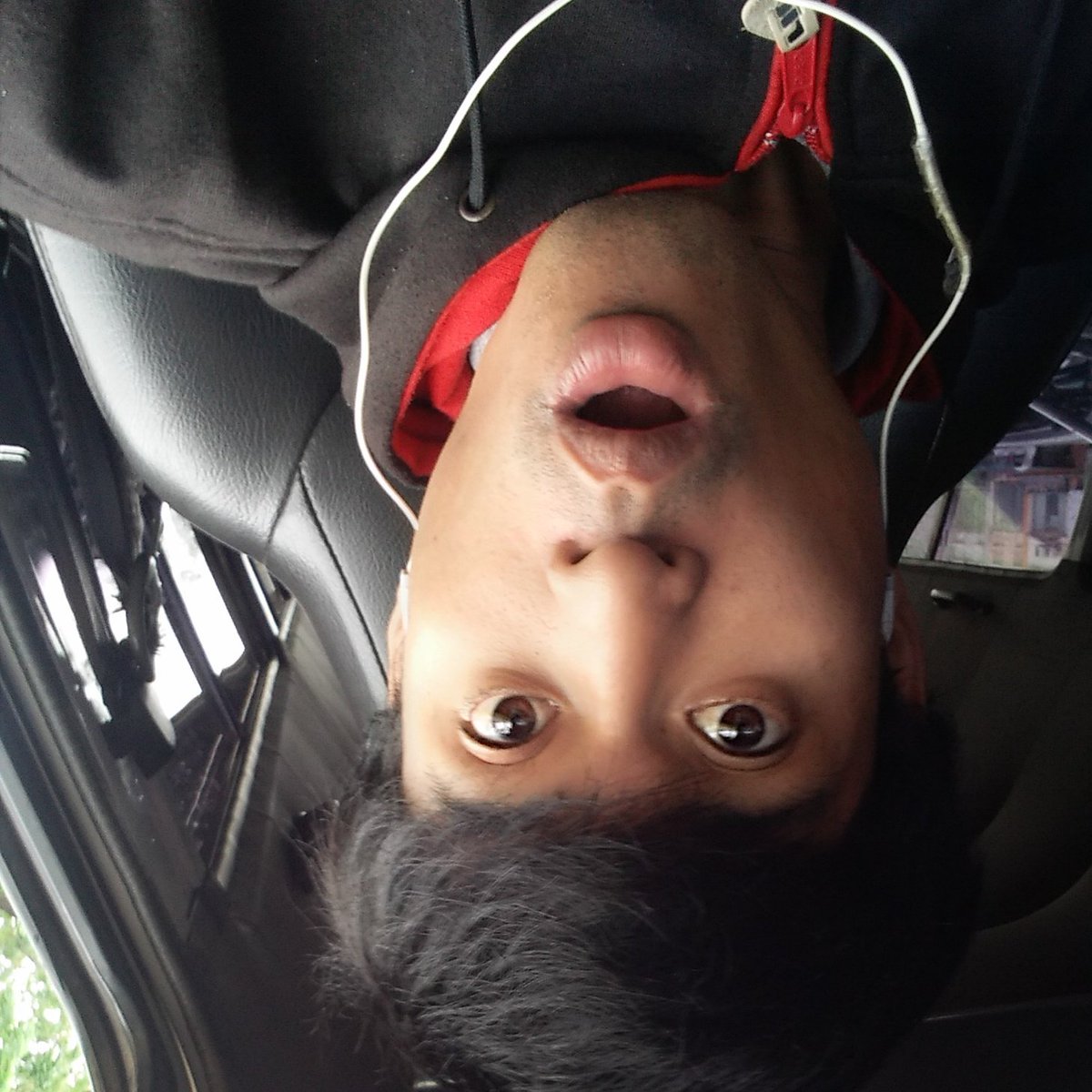 rianINTERIOR1 tweet picture