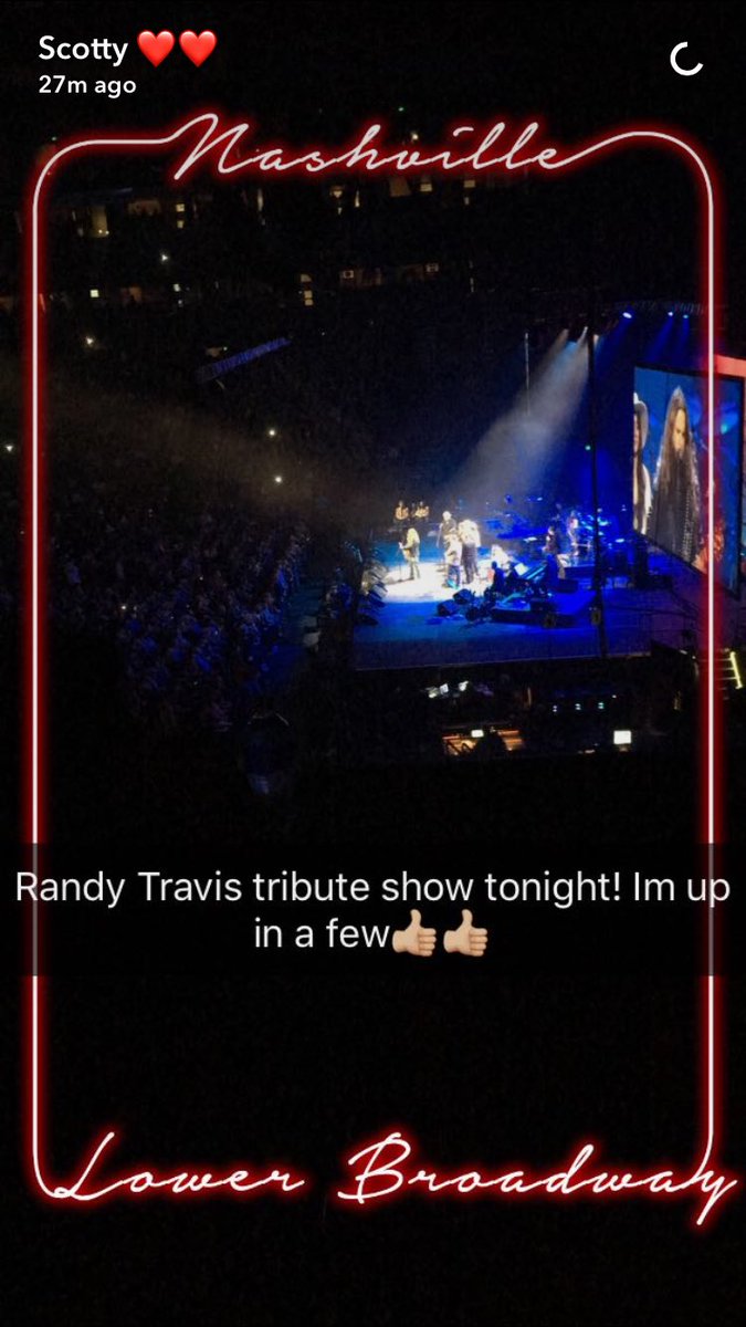 Mccreery02's tweet photo. 2 weeks ago @randytravis surprised @ScottyMcCreery at his show & tonight Scotty gets to sing in honor of him!!! Makes my heart so happy!! โคโค https://t.co/E8xLUW0j4G