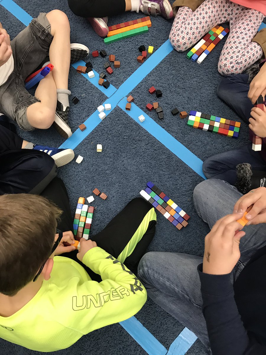 wilke1Amy's tweet photo. Working together to find the best strategy for counting objects! #makea10 #rcsdchampions https://t.co/KHkzsoRKnq