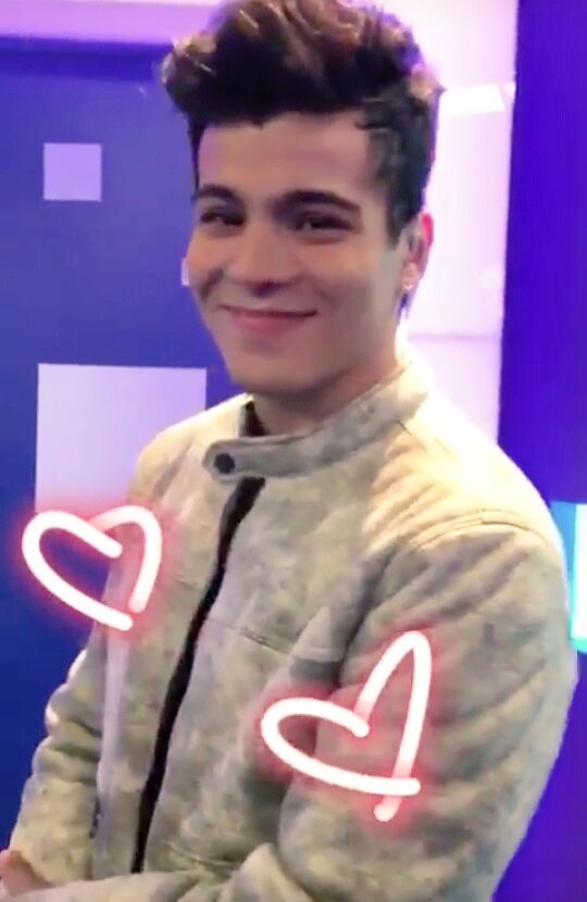 tatumoreno_'s tweet photo. Hasta mañana que sueñen con un angelito igual a el, precioso, bebe que nadie me lo toque :3 

#KCAEstrellaLatina #SebastianVillalobos https://t.co/8WWpCNOqby