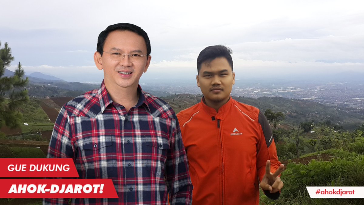 itsmetian's tweet photo. @nurulkalfiani @kurawa kur,menangin dong foto gw,pgn dpt baju ni :D https://t.co/1VYZIlaRqb