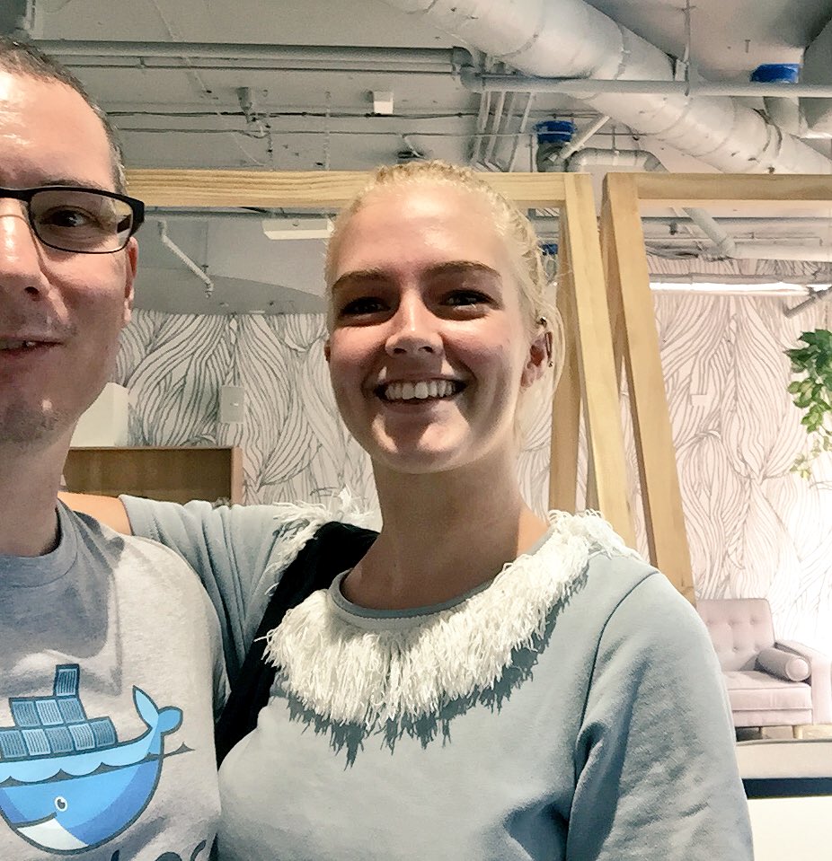 #BeforeTheyWereFamous - with artist <a href="/hbarnesroos/">Harley Barnes-Roos</a> before she jets off to New York!!