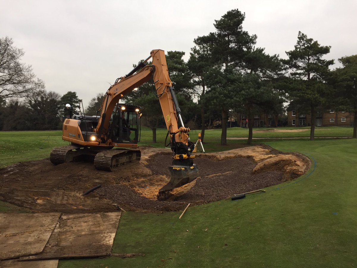 FulwellGC's tweet photo. Bunker shapes by @golfarchitects in place with type 1 being installed on the 6th bunkers by @BlinderBunker starting to come together now. https://t.co/skuf5xZdv7
