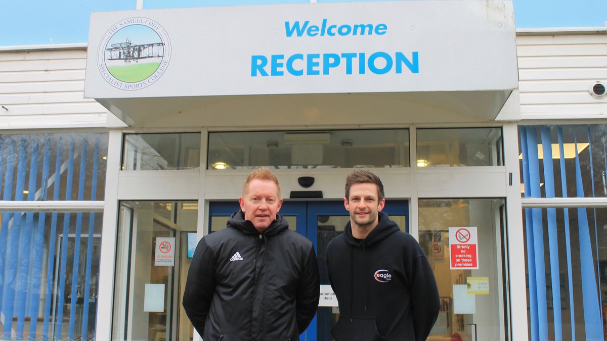OfficialShots's tweet photo. Gary's first training session of the day: surprising the pupils at The Samuel Cody College with an @eagleradio Random Act of Kindness #RAOK https://t.co/DUrziCHezn