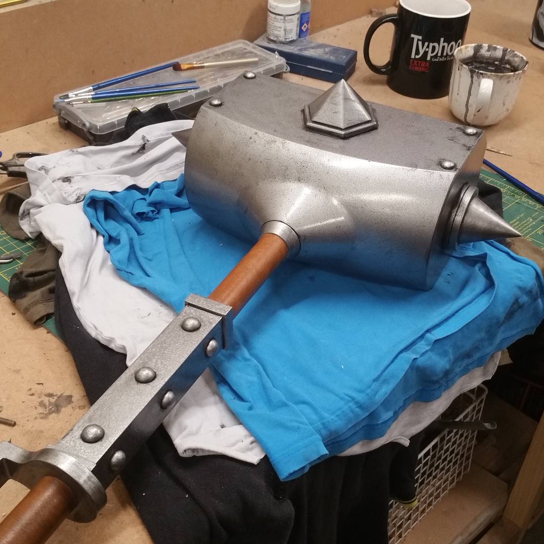 lilykill1's tweet photo. Started weatbering the Iron Devil for the @MyMiniFactory @monsterhunter competition, its so spikey. #3dprinting #MonsterHunter #cosplay https://t.co/L7BPKpuaCi