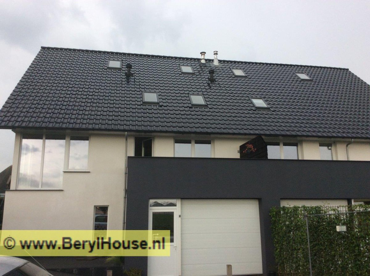 Beryl House tweet media