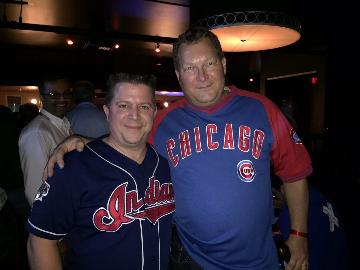 DennyBahl's tweet photo. Win or Lose, we're all friends!!! #SWUGLE #SWUGN #SWW17 https://t.co/pXLsrRgIIn