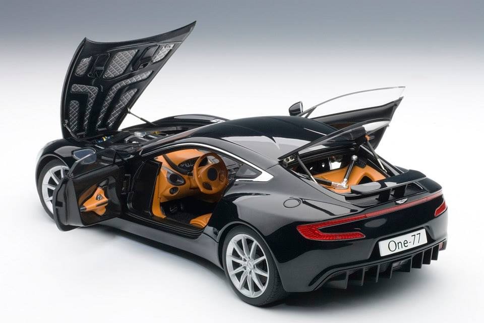 hobbylandbg's tweet photo. #duecast #ASTONMARTIN ONE-77 BLACK PEARL https://t.co/uD52IQawEm #luxury #scalemodel #car by #AUTOart! https://t.co/4npF1pyEtU
