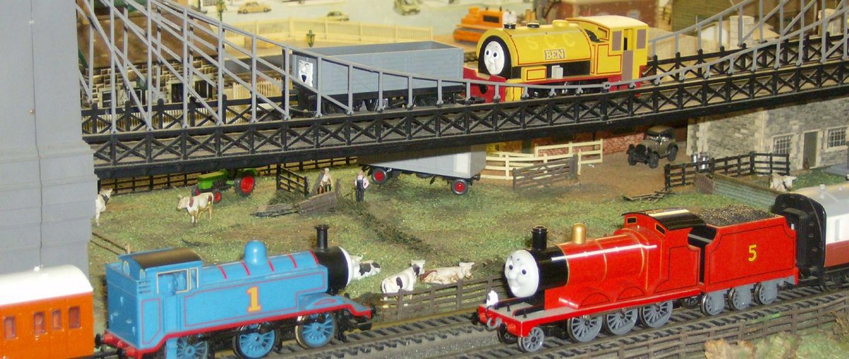 KFBasingstoke's tweet image. EXCHANGED Nutley Lodge in Ashe North Hants! Key selling point for the buyer is the games room above the garage, ideal for his #modelrailways