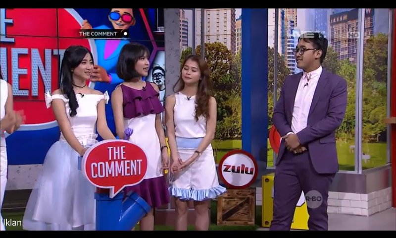 Abis nonton ka <a href="/26ElaChiBi/">Laelaahn</a> streaming sih tadi... Hehehe