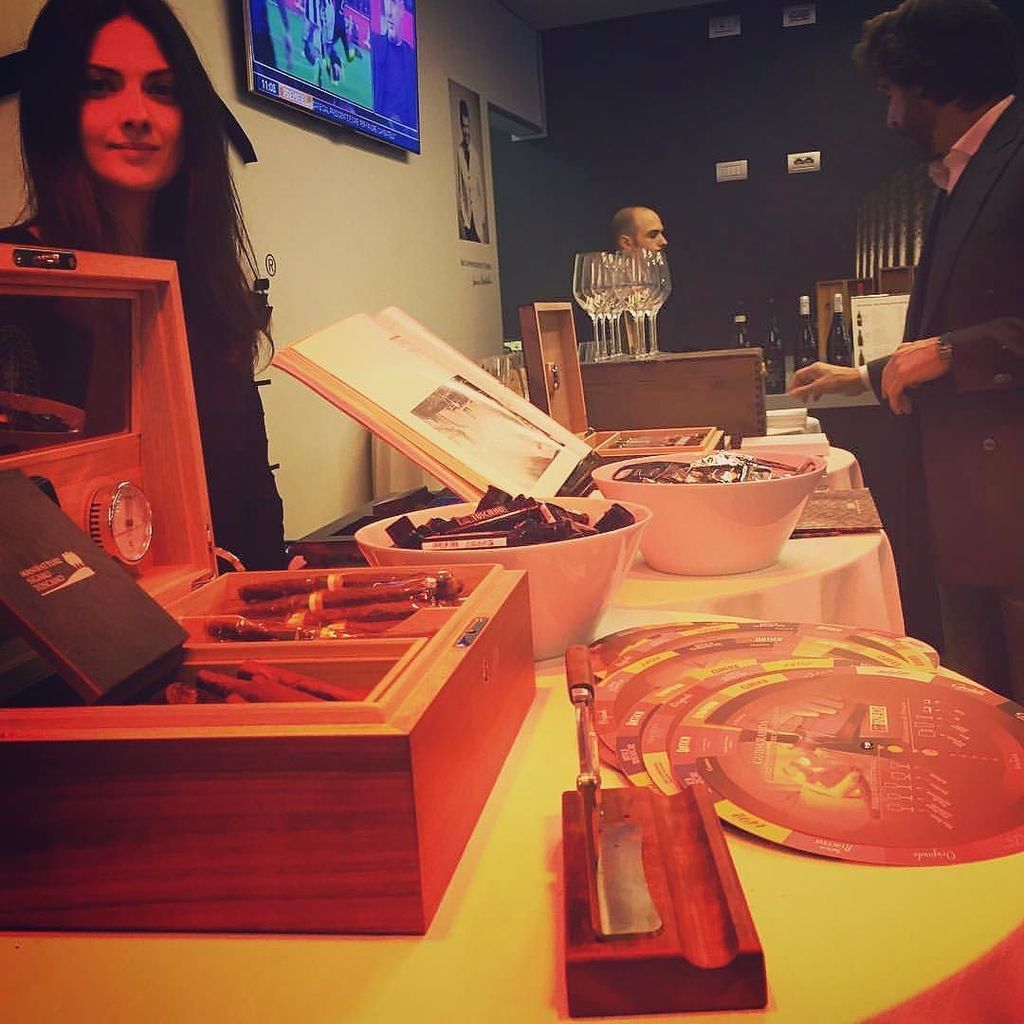 enoglam's tweet image. Tasting... #differentspirits #evo #odev