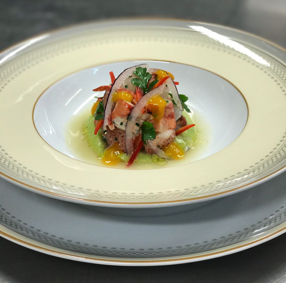 MadridInBlog's tweet image. Ya puedes reservar la cena más romántica en @casa_suecia: Cupido Cocktail y menú especial. #SanValentin #casasuecia granvidamadrid.com/?p=4922