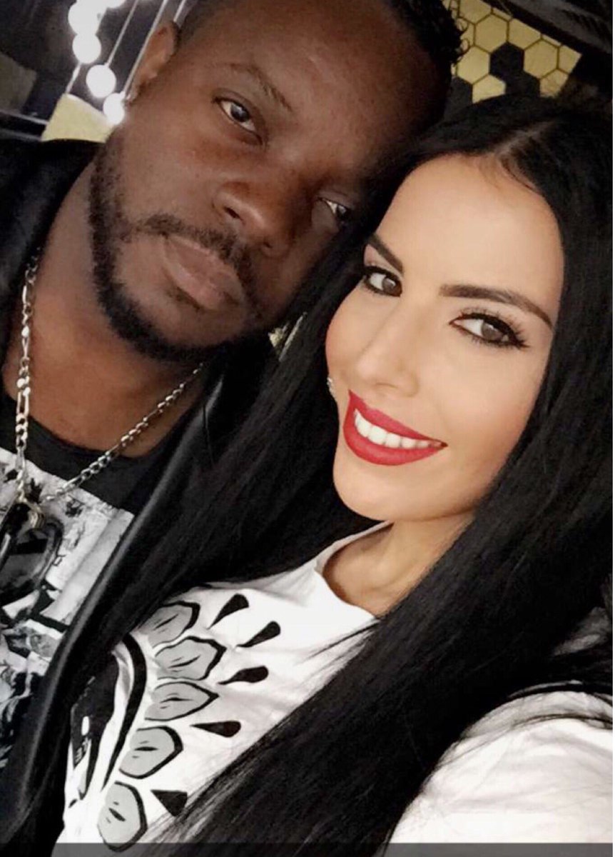 SatyOfficiel's tweet image. @SatyOfficiel @SihamBengoua #oklmtv interview très bientôt #Mélodie  @LabelMMC_