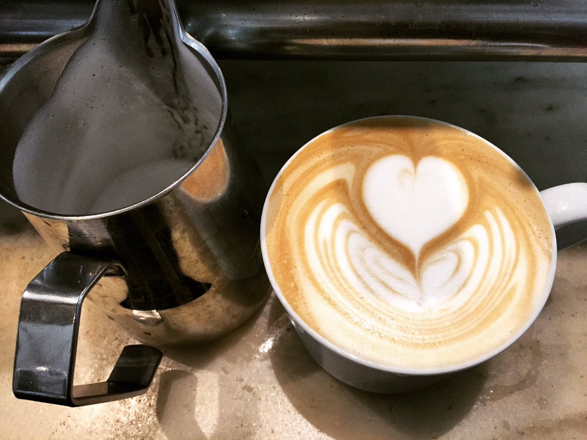 EATmarketplace's tweet photo. What lattes do, to pull the spotlight off the donuts and onto themselves.... jealous much! #donutlattedrama #shouldhavetheirownshow https://t.co/7lbsUrlZbm