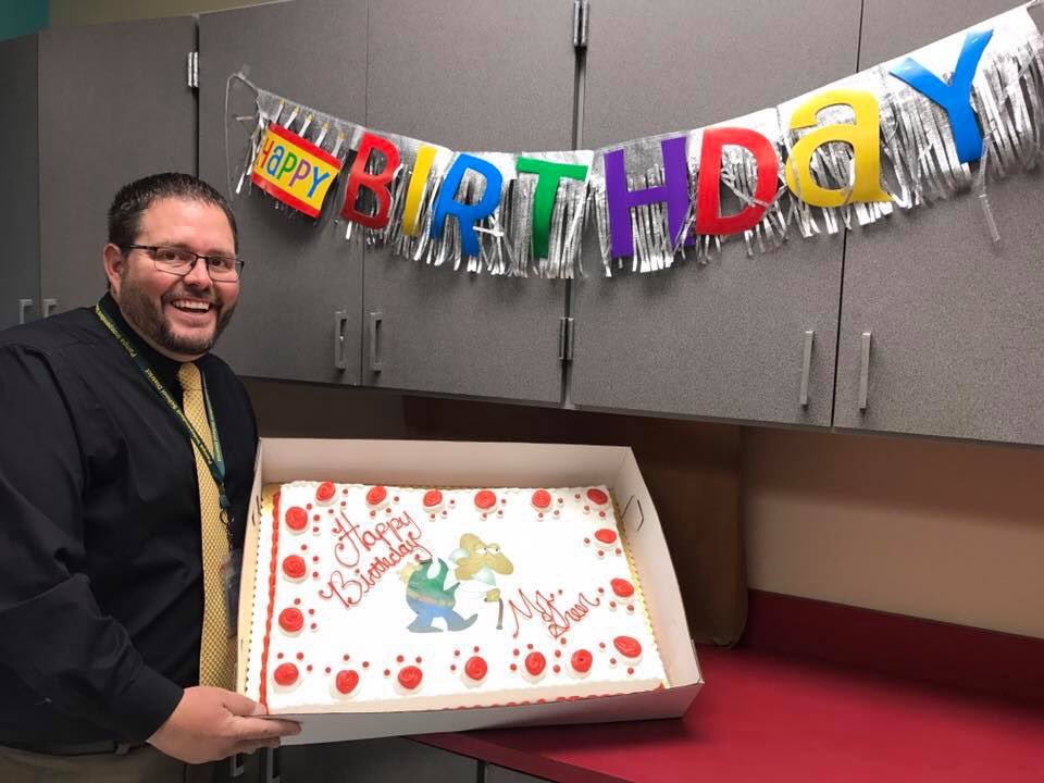 wilson_wolves's tweet photo. Happy Birthday, Mr. Greer! Hope you have an awesome day!! #PampaProud #WilsonElementary https://t.co/zdPYX9wLai