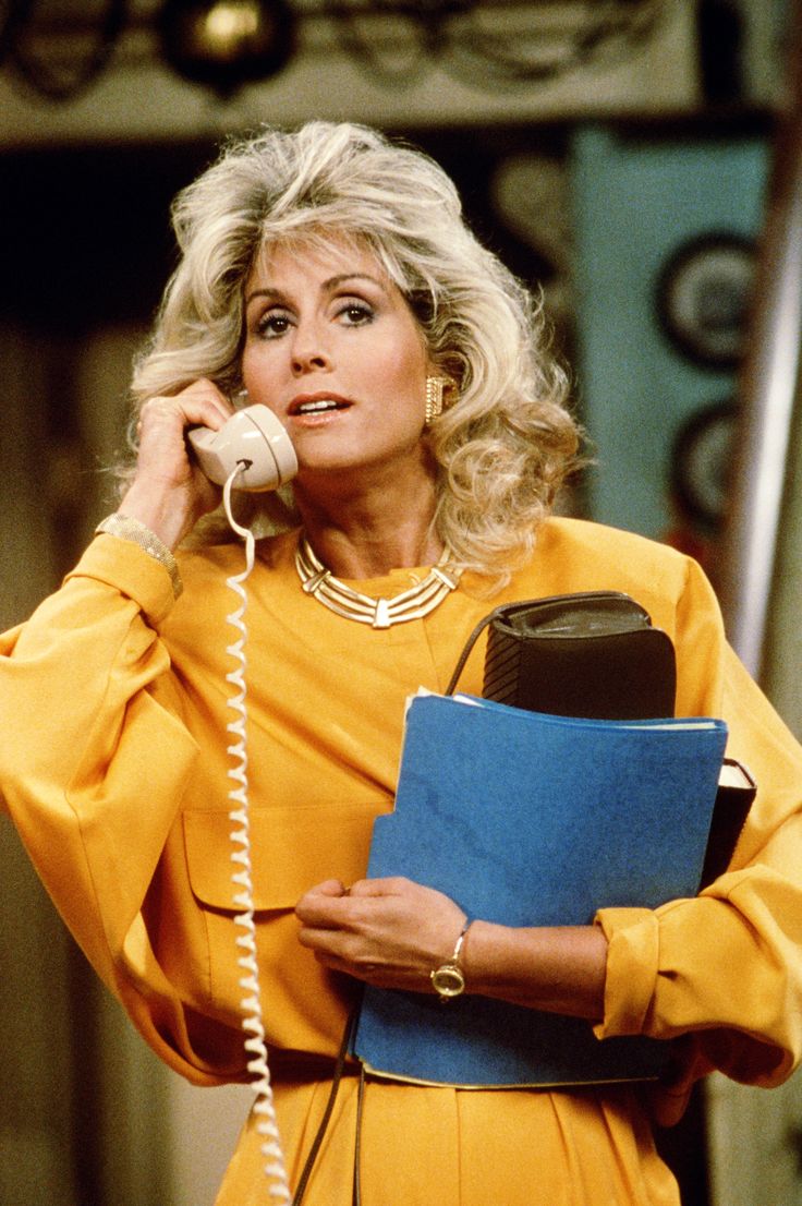 Happy birthday to Judith Light. Here she is in high-80s glory. 