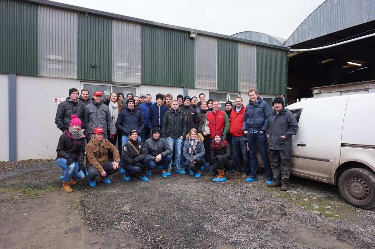 PearsonMilking's tweet photo. Great morning with this group from holland on our factory tour and a farm visit to check out our rotary parlour in Kildare. #pmilking https://t.co/rNC7pWM5tx