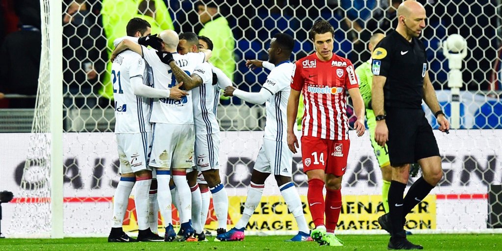betoscope_en's tweet photo. .@OL_English recorded their 900th @Ligue1 victory as they thrashed @ASNancyLorraine 4-0 at the Parc OL on Wednesday night
#OLASNL #Ligue1 https://t.co/xN1XJr4yrI