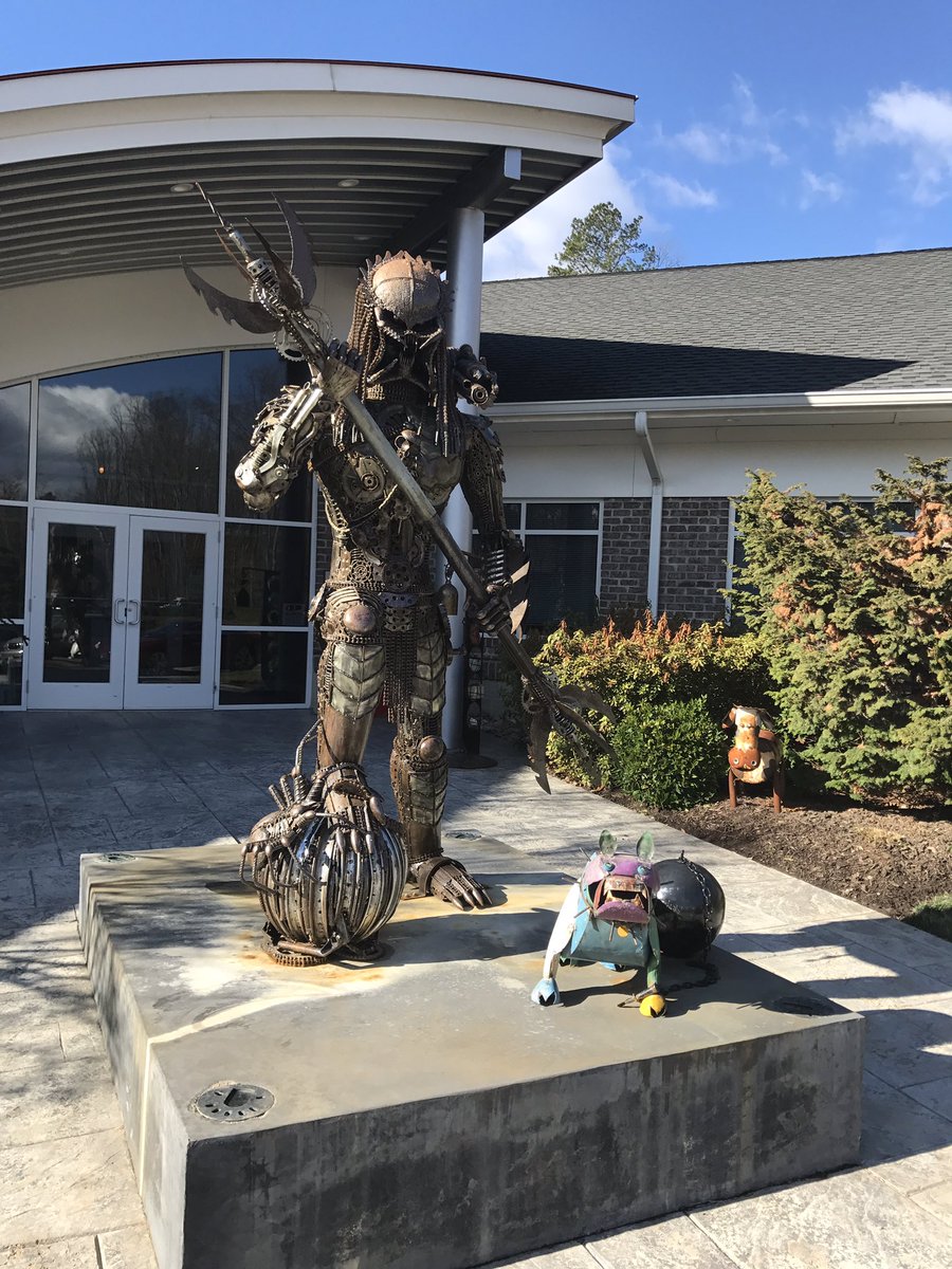 CodeRVA1's tweet photo. Just visited #PIEtech in Powhatan...developers of @MoneyGuidePro. Campus filled with incredible artwork and developers! https://t.co/tgDRW5ysJk