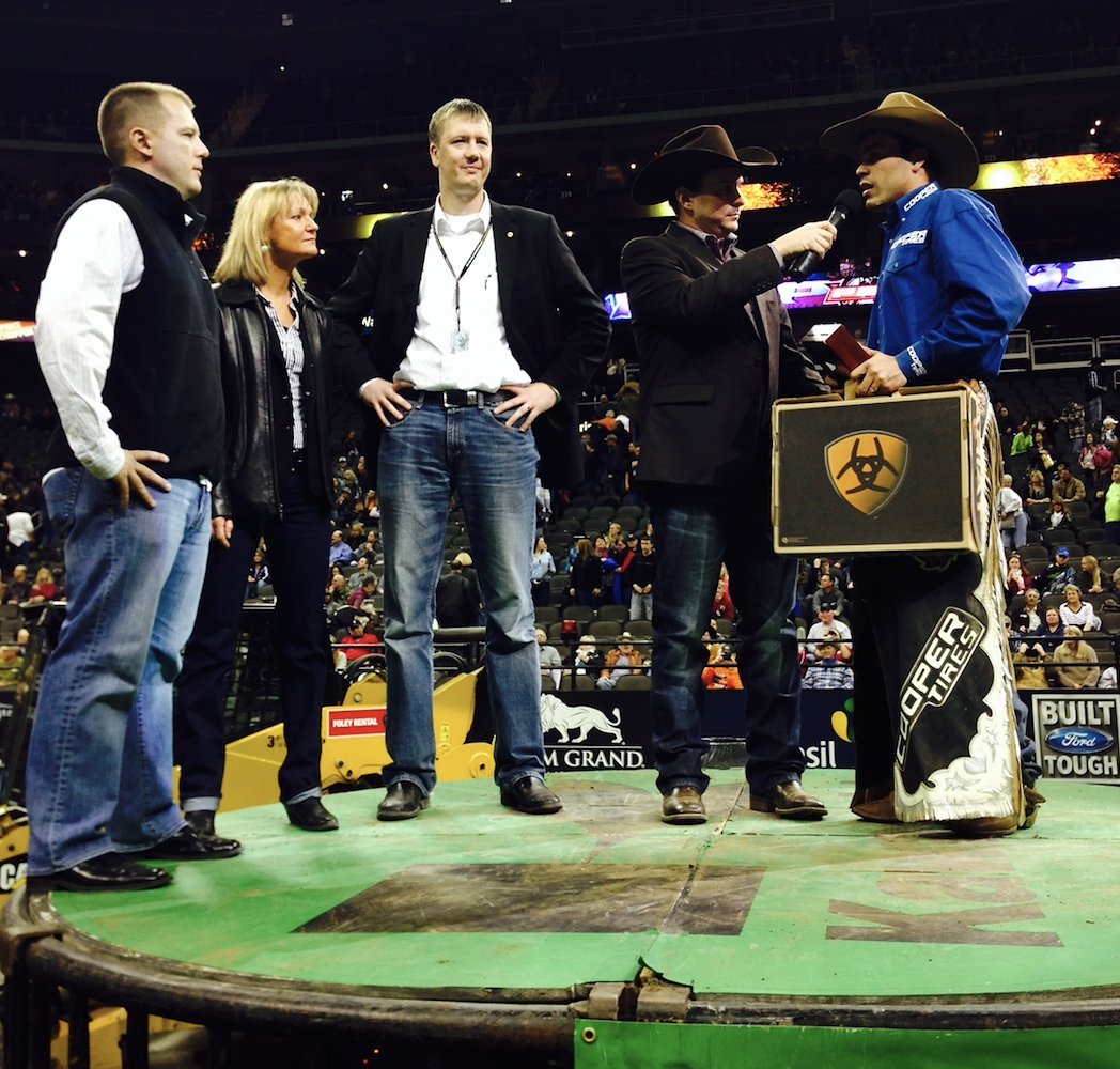 #TBT #PBR Kansas City 2014. @eresendepbr won the event, while @JBfromIowa perfected his Superman stance. #TeamCooperTire #CooperMTP