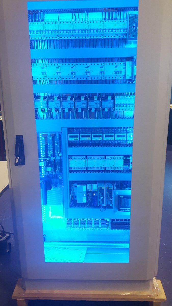 Kom je ook een kijkje nemen?! Van der Sijs staat op de Wijk in Bedrijf Beurs op het Revius in Wijk bij Duurstede.