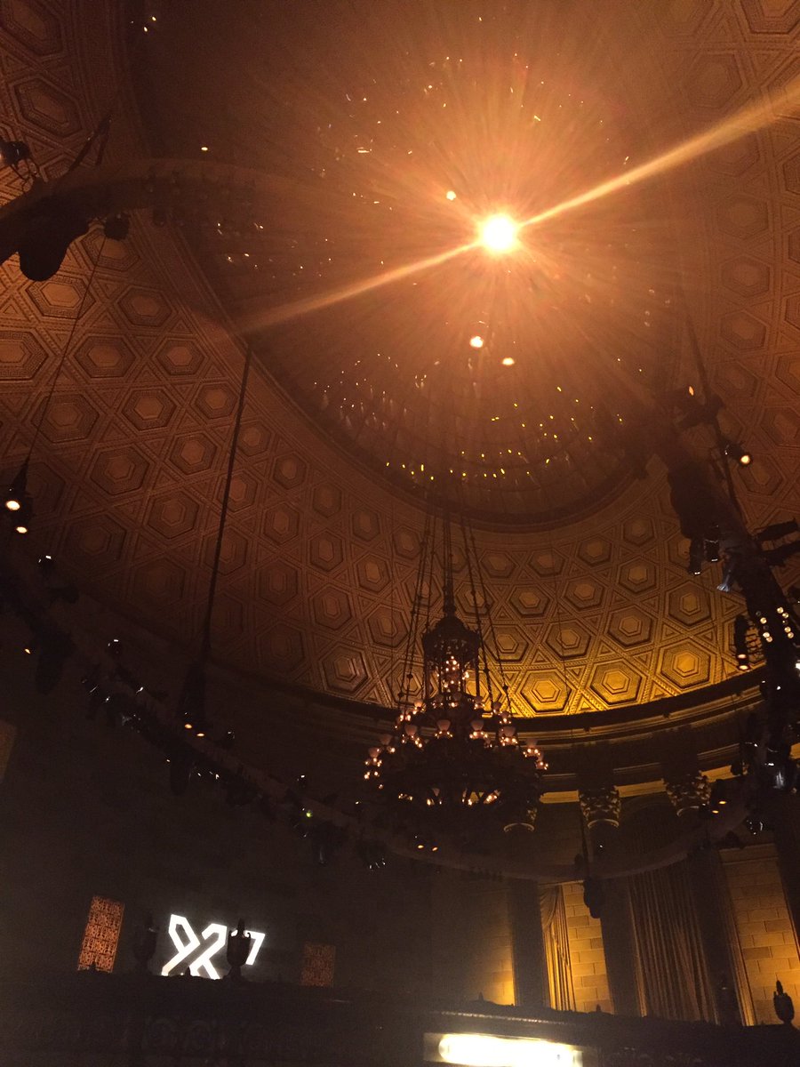 jojoweaver's tweet photo. The ceiling last night at the final #ixd17 party looked like a glorious spaceship ✨🚀📀<--- golden record @ixdconf #uxparty https://t.co/1JQlXlynEm