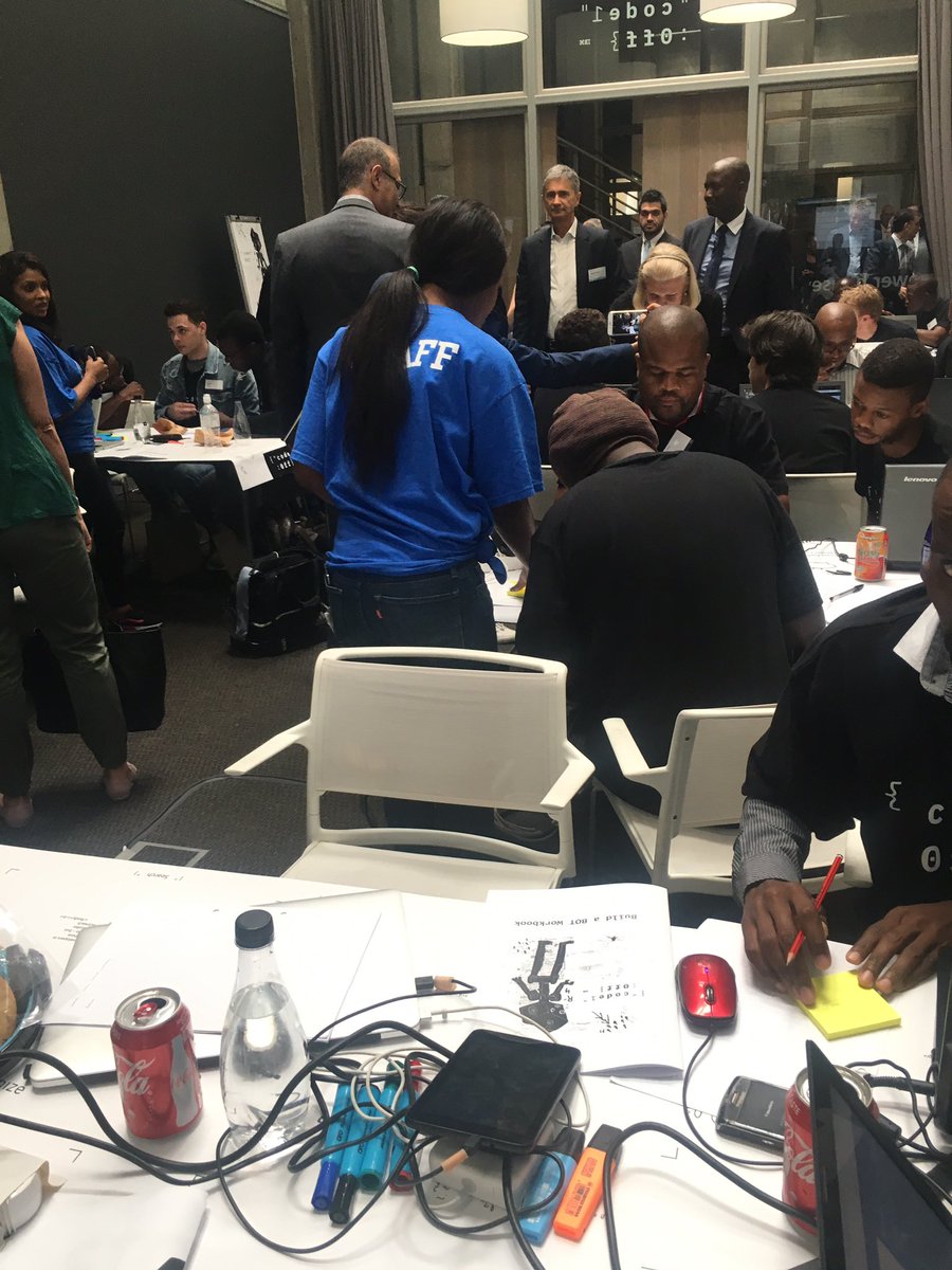 Incog_Negro_'s tweet image. The suits are here #IBMZACodeOFF #IBMDigitalNationAfrica