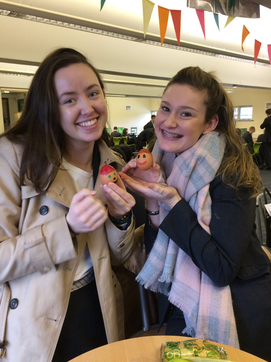 Maddy_Monk's tweet photo. Mummies and Granny!! #firstplaydate @TGASPsychology #TGASEGGS https://t.co/FmJTp4WaTO