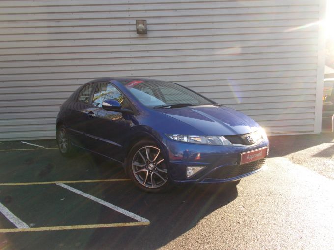 PonthirRSS's tweet photo. HONDA USED CAR OF THE WEEK!!!
https://t.co/eCS83vf0il https://t.co/o1XVRPcp0y