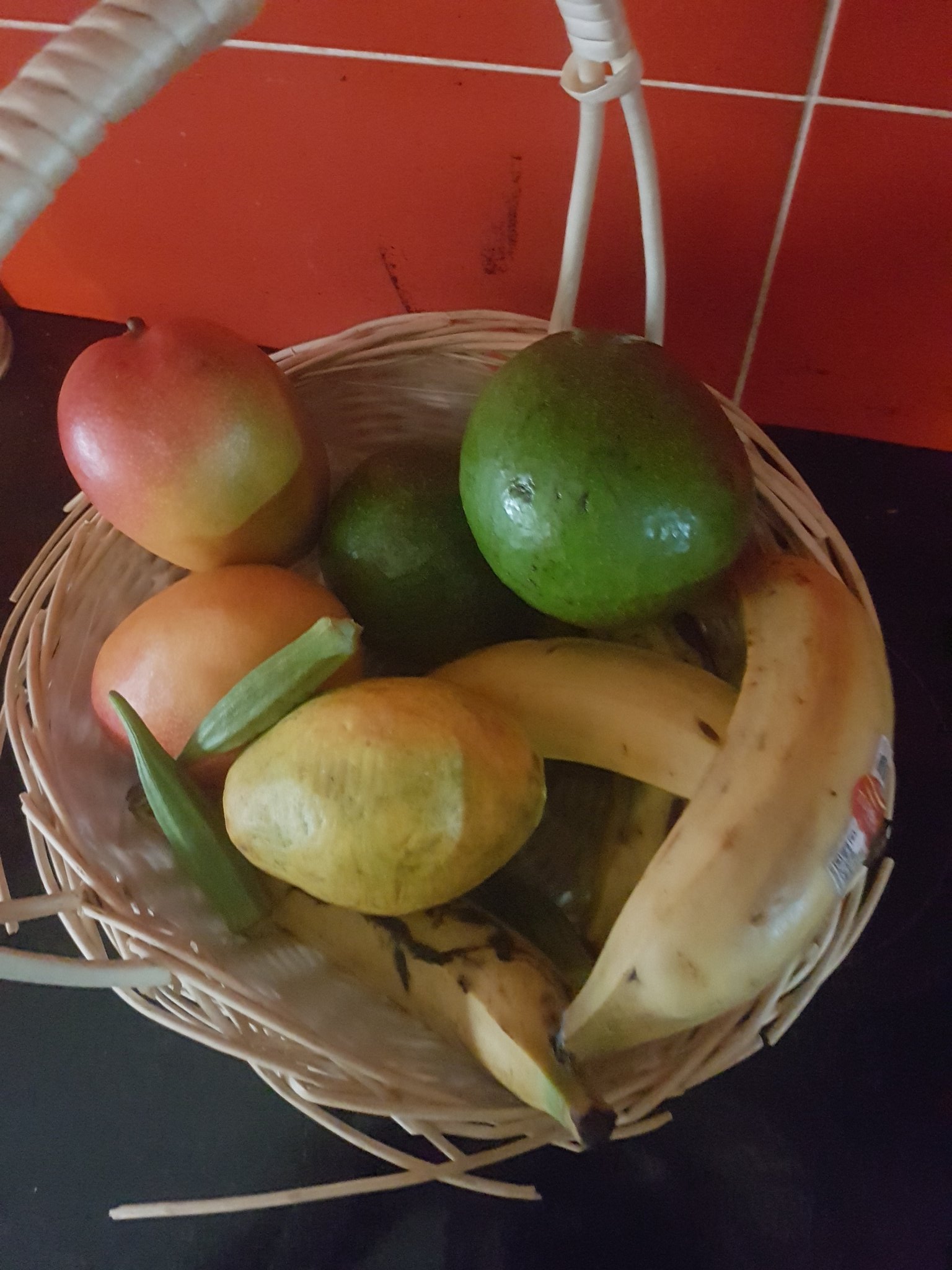 Karim Ngosso Mangues Plantains Papaye Gombos Healtydiet Nutition Plaisir