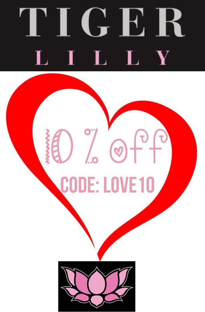 BlackLotusYoga1's tweet photo. Join in the love!❤ redeem now on all items! #igsale #leggings #yogaleggings #ecofriendly #valentines #love #wearableart https://t.co/C9FGnaDLi0