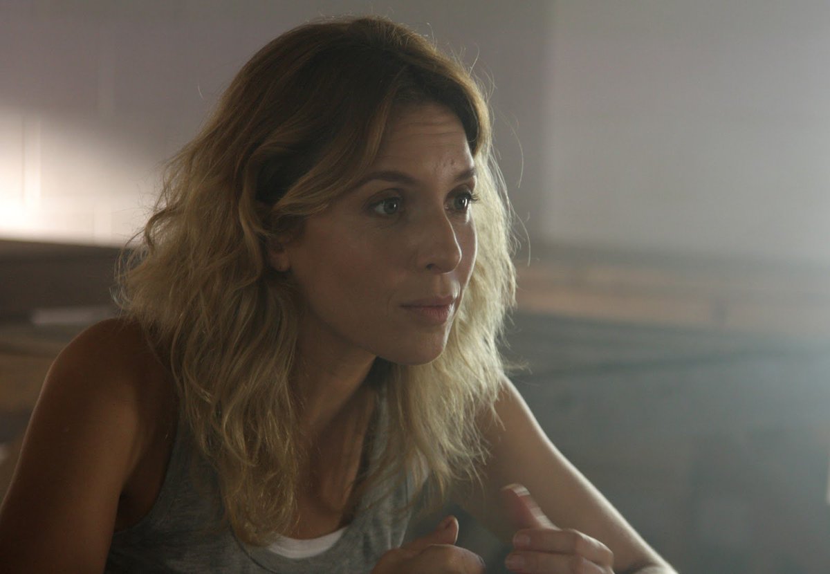 carlapbrasil's tweet photo. Bom dia!
Carla Peterson como Ana en #UAPR (2011)
♥📺 https://t.co/hlZbCcR33M