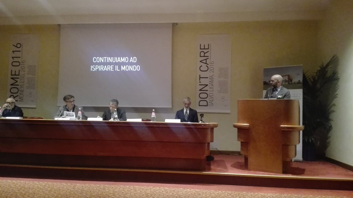 mottolese's tweet image. @angeloargento al convegno #reactcreating #roma con @999Contemporary