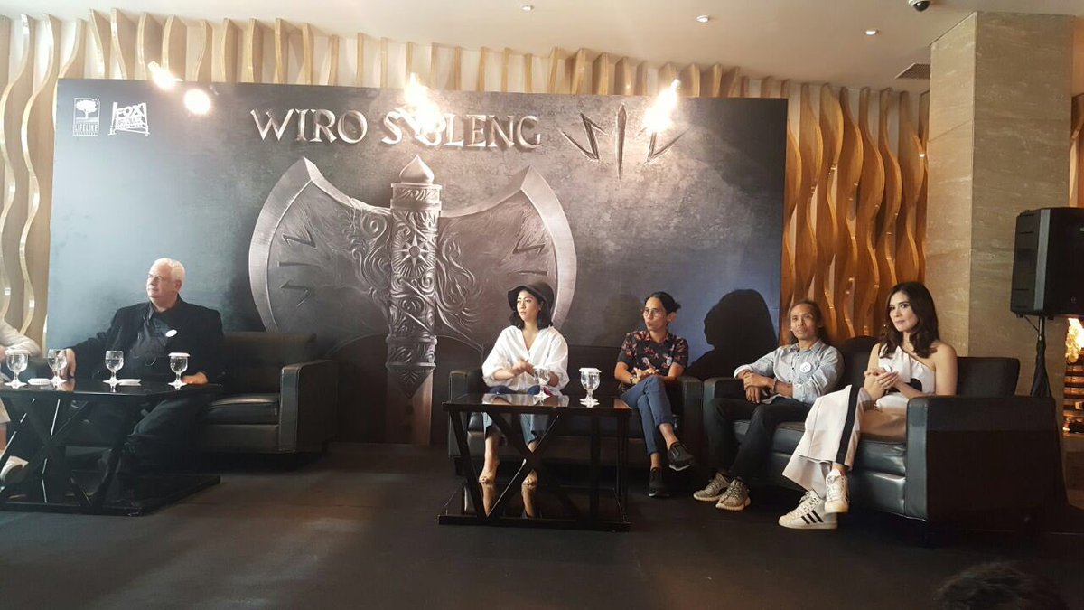Jakarta, 9 Feb. Selamat untuk film Wiro Sableng, film nasional pertama yg bermitra produksi dengan Fox International dari Hollywood.