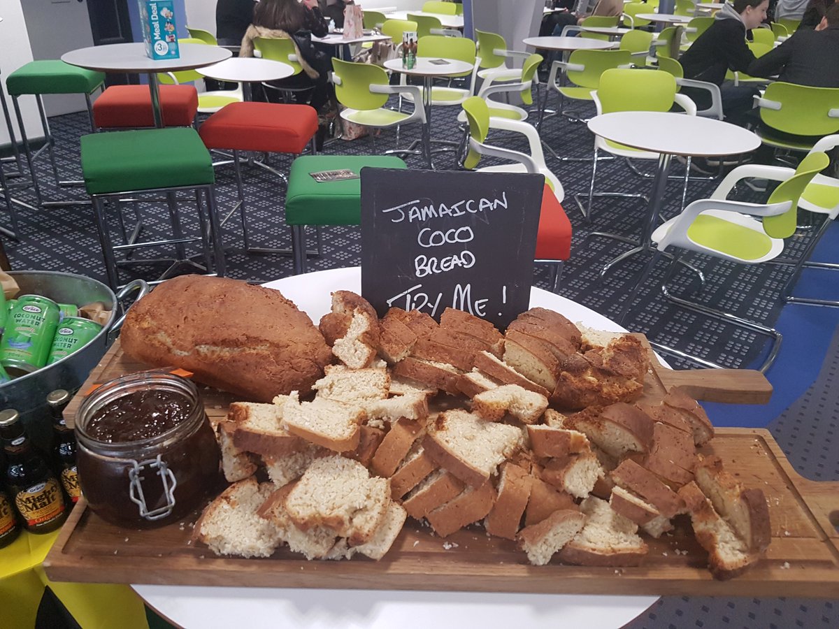 DerbyFood's tweet photo. Marleys jamming shack, Jamaican street food..#freshisbest #derbyuni #sharethelove @Chartwells_UK @compass_group @BigChefAndrew @RedChefHart https://t.co/6uw9SAW1HM