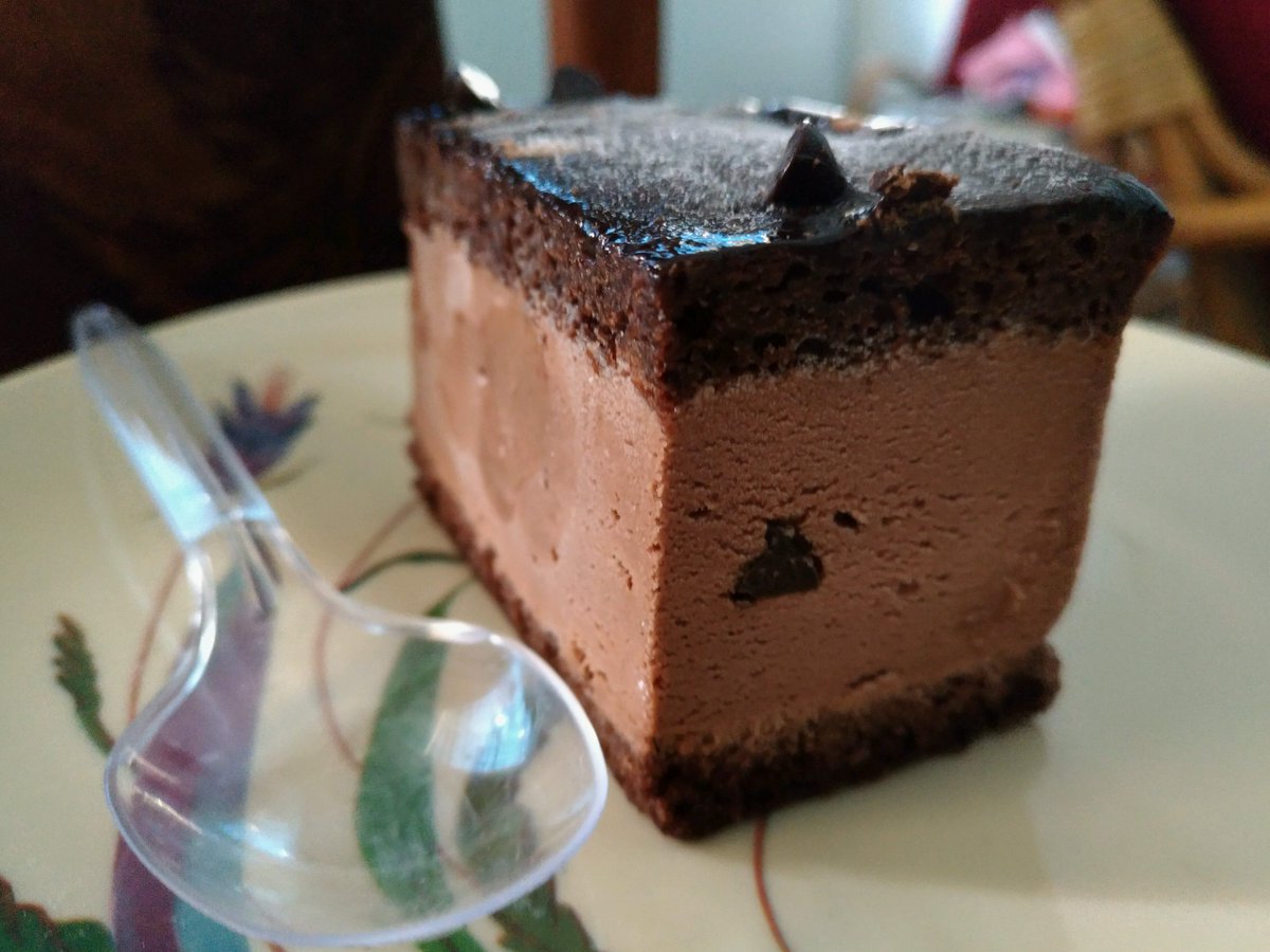notsheken's tweet photo. #chocobutter #cake #icecream #desserts #treetfornoon (@ Abhi in Mysore, karnataka) https://t.co/J2iw5x6BMx https://t.co/W5u72q9t7M