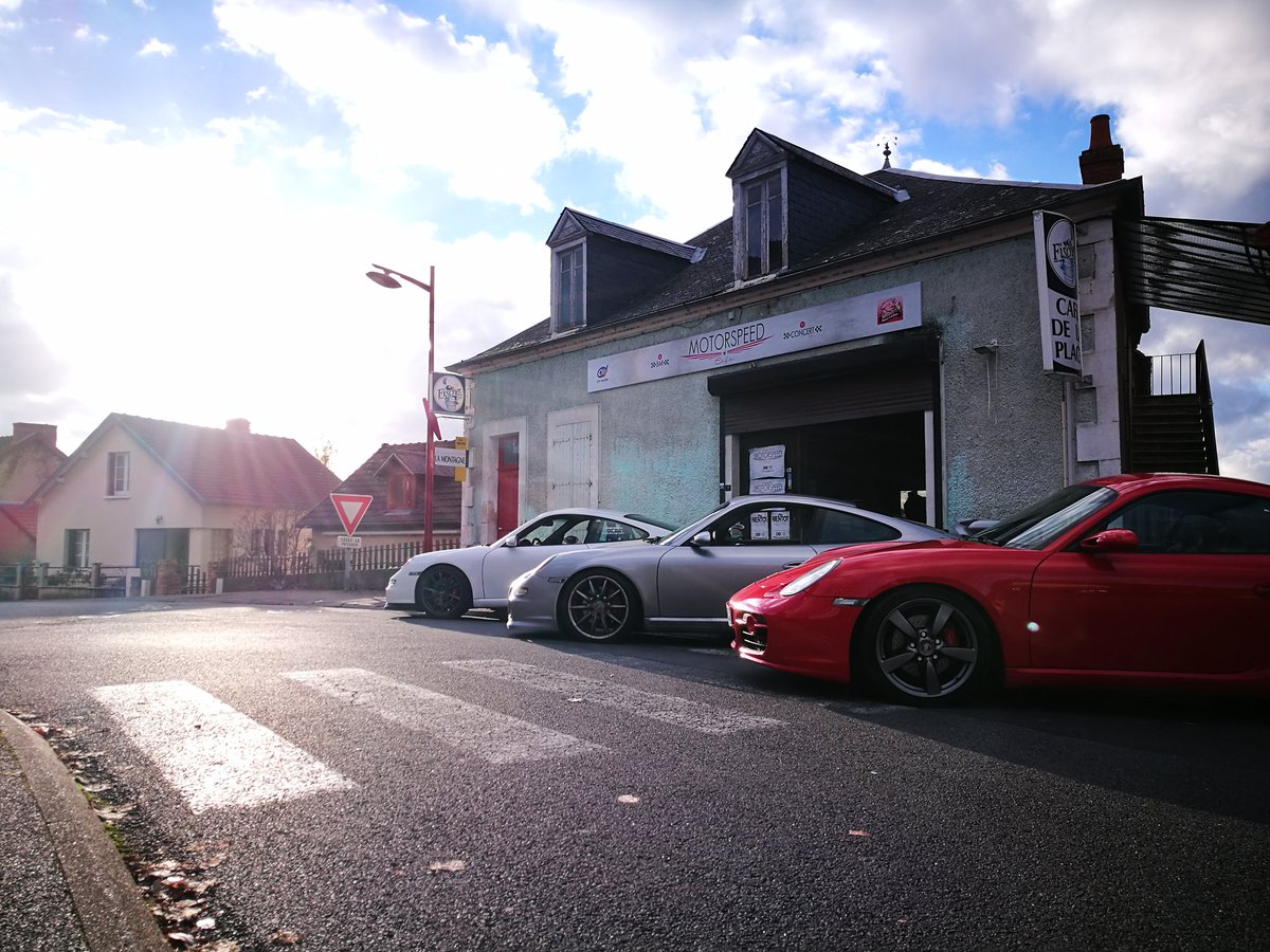 MOTORSPEEDCAFE's tweet photo. Petit retour sur image ... https://t.co/gbsPNhCpeh