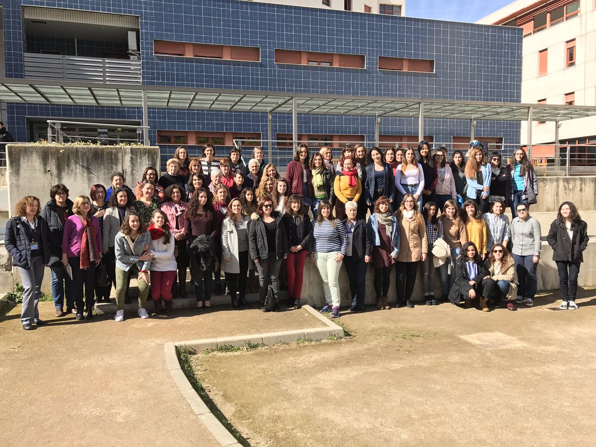 AulaMagna's tweet photo. #EnDirecto en la Celebración del Día Internacional de la Mujer y la Niña en la Ciencia de @CanalUGR #MujeryCienciaUGR https://t.co/dM9rsK4iRz