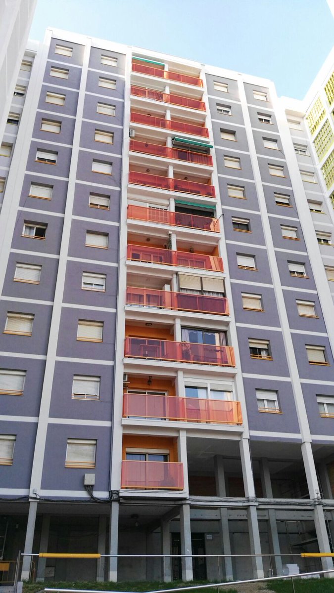 rehatecnet's tweet photo. Final d'obra a Canyelles #SATE #eficienciaenergetica #coteterm @ParexProducts @ConstructorsBCN @apabcn_cat @territoricat @BCN_Ecologia https://t.co/phINPliOUX