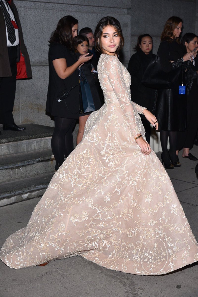 cuntifyed's tweet image. Madison Beer looked so fucking elegant last night i am in love omg
